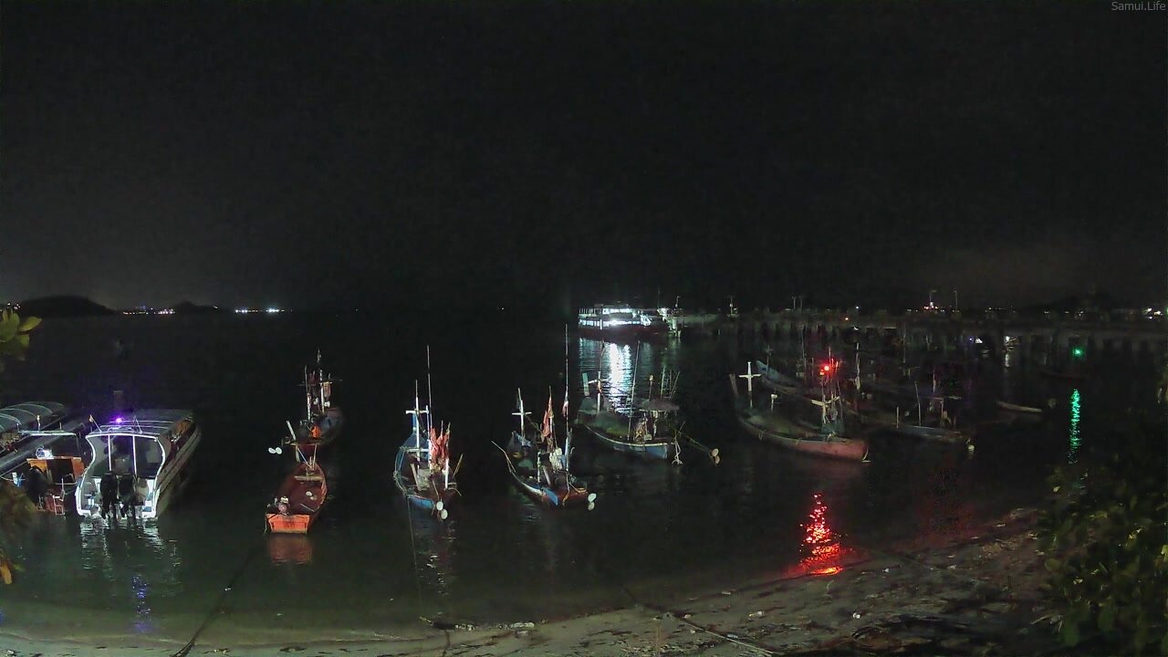 Bangrak Pier